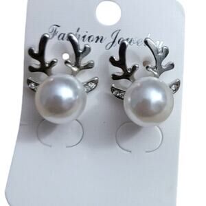 Faux pearl reindeer Christmas earrings with crystal ears